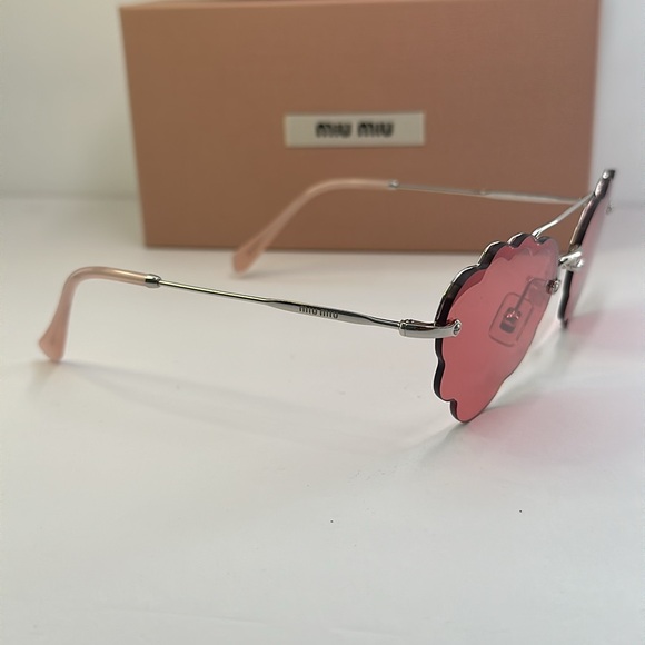 💯- New Authentic MIU MIU MU57U Irregular-Frame Sunglasses - Picture 8 of 16